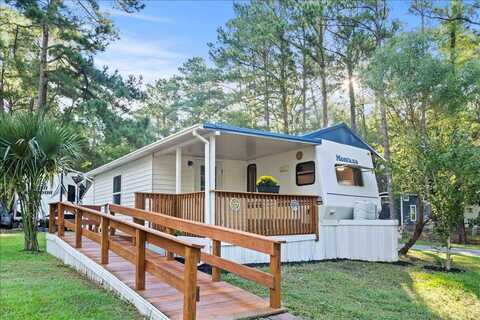 613 5th S Ave, Myrtle Beach, SC 29577