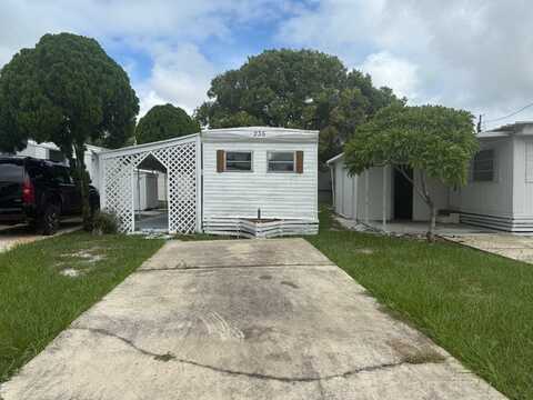 235 Cardinal BLVD, Winter Haven, FL 33881