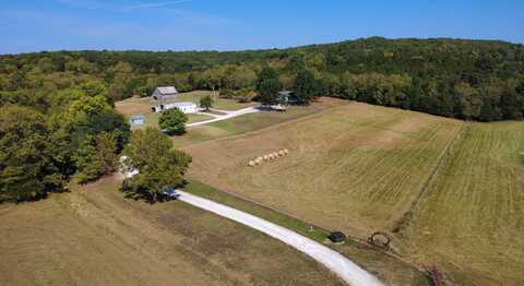 5855 SE Pvt Rd 981, Collins, MO 64738