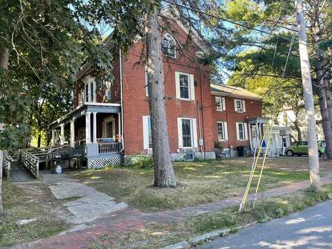 16 Lincoln St., Portland, ME 04103