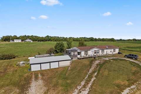 5900 SE Wildlife Road, Cowgill, MO 64637