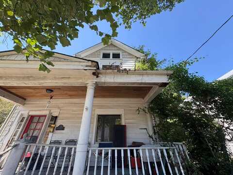 301 N Miami Ave, Cleves, OH 45002