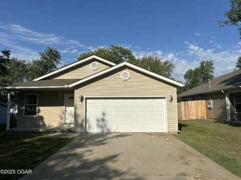 612 N Devon Street, Webb City, MO 64870