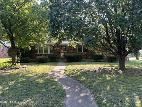 2729 S Illinois Avenue, Joplin, MO 64804