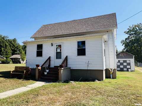 720 N MILL Street, Carrier Mills, IL 62917