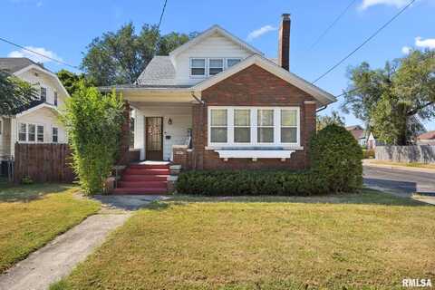 3007 N SHERIDAN Road, Peoria, IL 61604