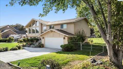 6109 W 8th St, Kennewick, WA 99336