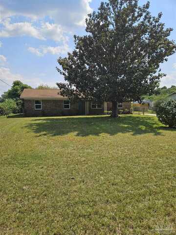 7763 Helms Rd, Pensacola, FL 32526