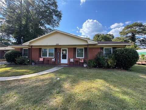 1908 Knowles Road, Phenix City, AL 36869