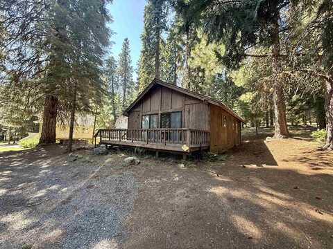 911 Peninsula Drive, Lake Almanor, CA 96137