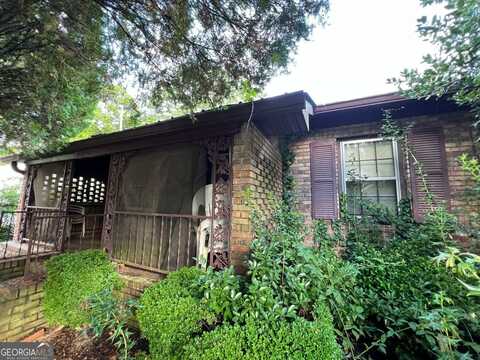 1049 Desota Street SE, Gainesville, GA 30501