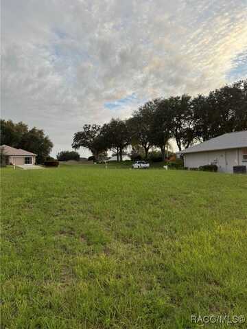 591 W Raymond Path, Beverly Hills, FL 34465