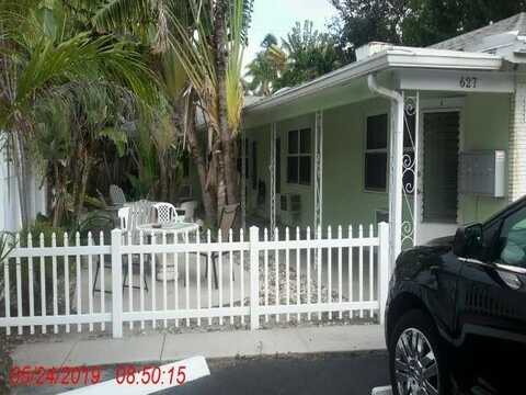 627 NE 17th Way, Fort Lauderdale, FL 33304