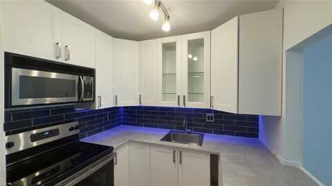 251 S Cypress Rd, Pompano Beach, FL 33060
