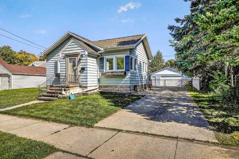 708 MAPLE Street, NEENAH, WI 54956