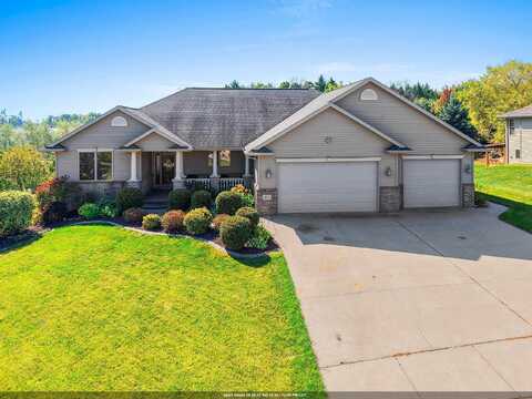 413 HARVEST HILL Drive, DENMARK, WI 54208