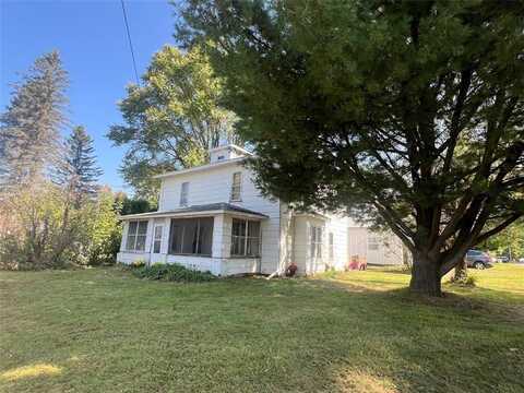 214 Platt Street, Knapp, WI 54751