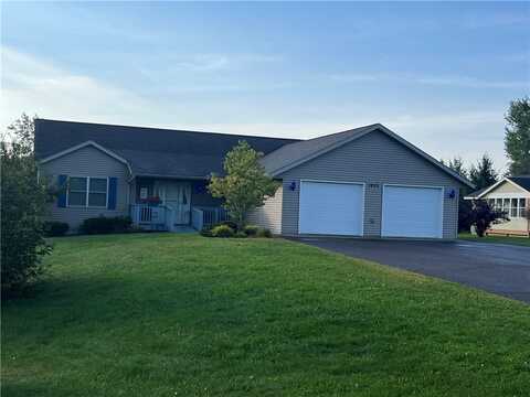 1655 Danis Way, Cumberland, WI 54829