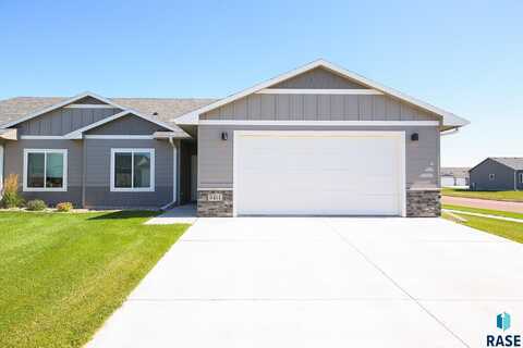 5414 S Mumford Ave, Sioux Falls, SD 57108