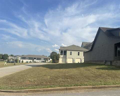 723 Bennington Park Drive, Bowling Green, KY 42103