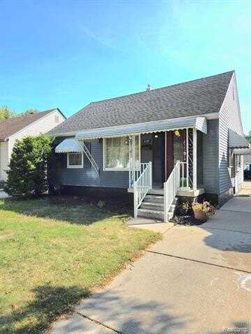 4155 Syracuse Street, Dearborn Heights, MI 48125