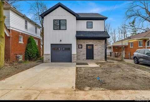 18022 Elizabeth, Roseville, MI 48066