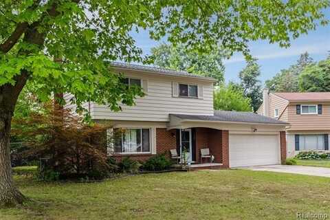 29239 Somerset Drive, Southfield, MI 48076