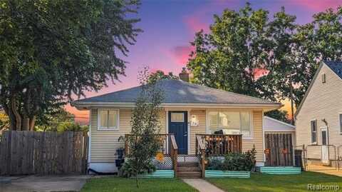 6640 Jackson Street, Taylor, MI 48180