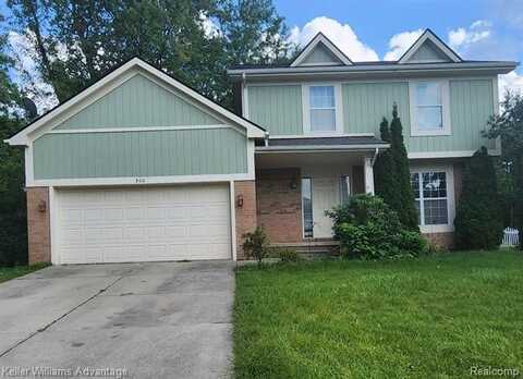 300 ALICE Avenue, Bloomfield, MI 48302