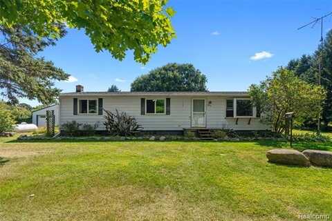 1970 Gravel Creek Road, North Branch, MI 48461