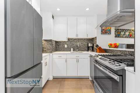 245 East 54th Street 25H, New York, NY 10022