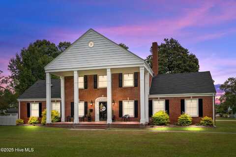 800 S Howard Circle, Tarboro, NC 27886