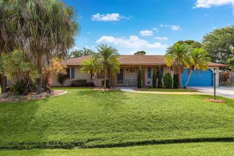 2550 SE Calais Street, Port Saint Lucie, FL 34952