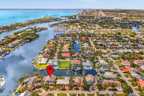 2888 NE 33 Street, Lighthouse Point, FL 33064