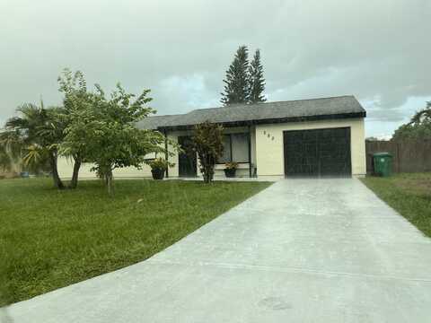 282 SW Bridgeport Drive, Port Saint Lucie, FL 34953