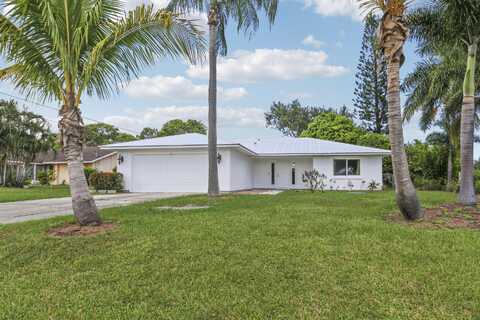 2699 SE Caladium Avenue, Port Saint Lucie, FL 34952
