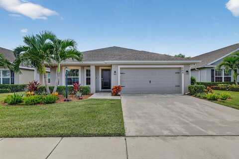 868 NE Whistling Duck Way, Port Saint Lucie, FL 34983