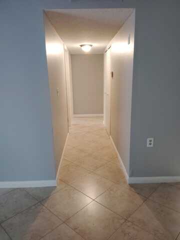 1140 Lake Victoria Drive, West Palm Beach, FL 33411