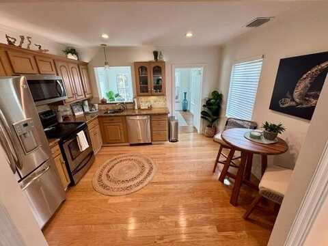 642 N Oak Street, Boynton Beach, FL 33435