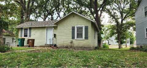 525 Triangle Drive, Albert Lea, MN 56007