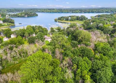 830 3rd Avenue, Shorewood, MN 55331