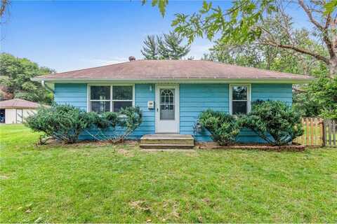 6700 Perry Avenue N, Brooklyn Center, MN 55429
