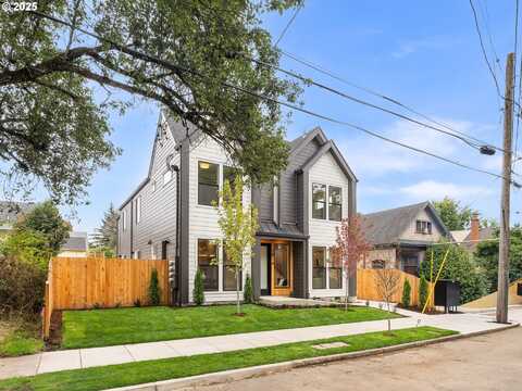 1816 SE 37th AVE, Portland, OR 97214
