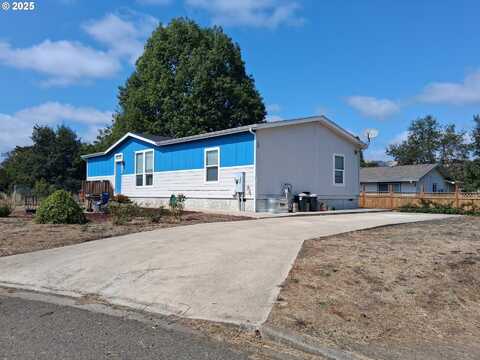 129 S PARK CT, Roseburg, OR 97471