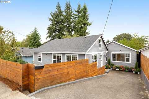280 S 18TH ST, Saint Helens, OR 97051