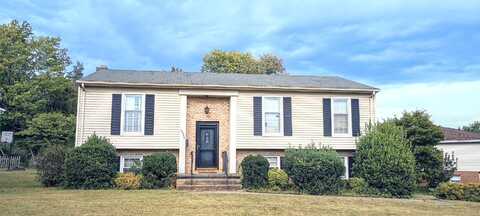 3926 Kentland DR, Roanoke, VA 24018