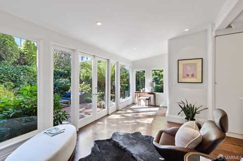 2341 Leavenworth Street, San Francisco, CA 94133