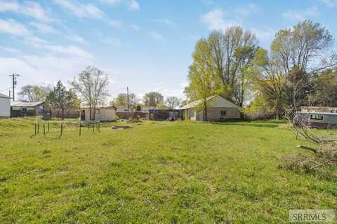 119 S 10th W, St Anthony, ID 83445