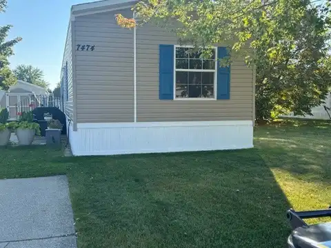 7474 Pinto Dr, Caledonia, MI 49316