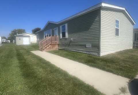 1867 Magnolia St, Newport, MI 48166